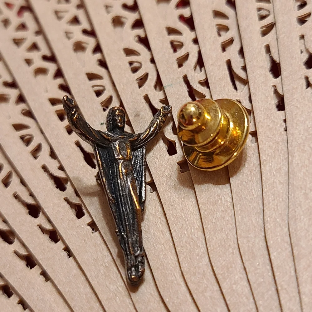 Antique distinctive bronze